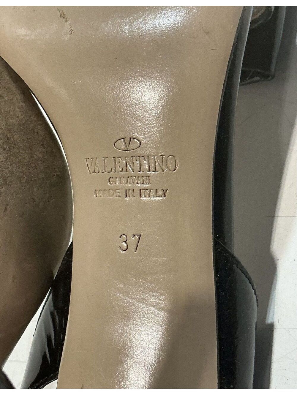 Valentino Garavani Black Patent Leather Bow Slingback Pumps Size 37 - Picture 8 of 9